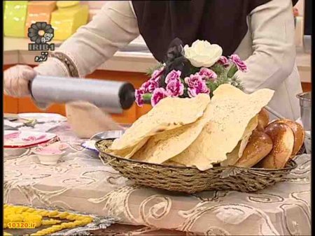 فیلم آموزش طرز تهیه نان لواش