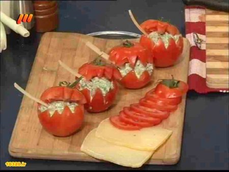 فیلم آموزش طرز تهیه دلمه گوجه فرنگی