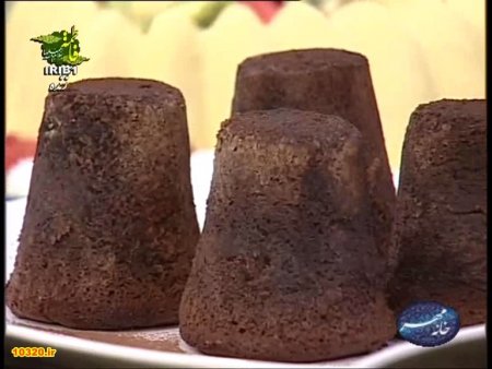 فیلم آموزش طرز تهیه دسر شکلات فوندانت
