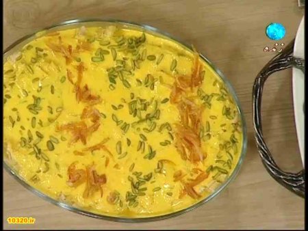 فیلم آموزش طرز تهیه خورش ماست (غذای اصفهانی)