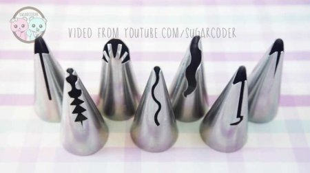 فیلم آموزش طرز تزئین کیک توسط ماسوره های روسی 4